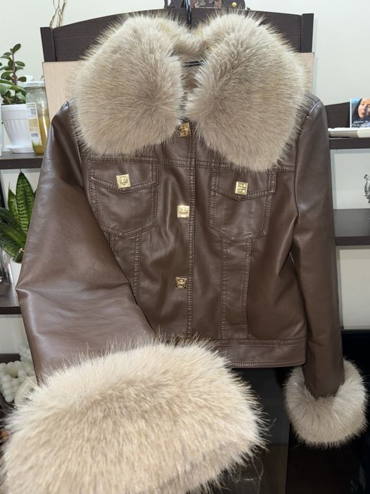 Кожено яке с естествен пух, ново!