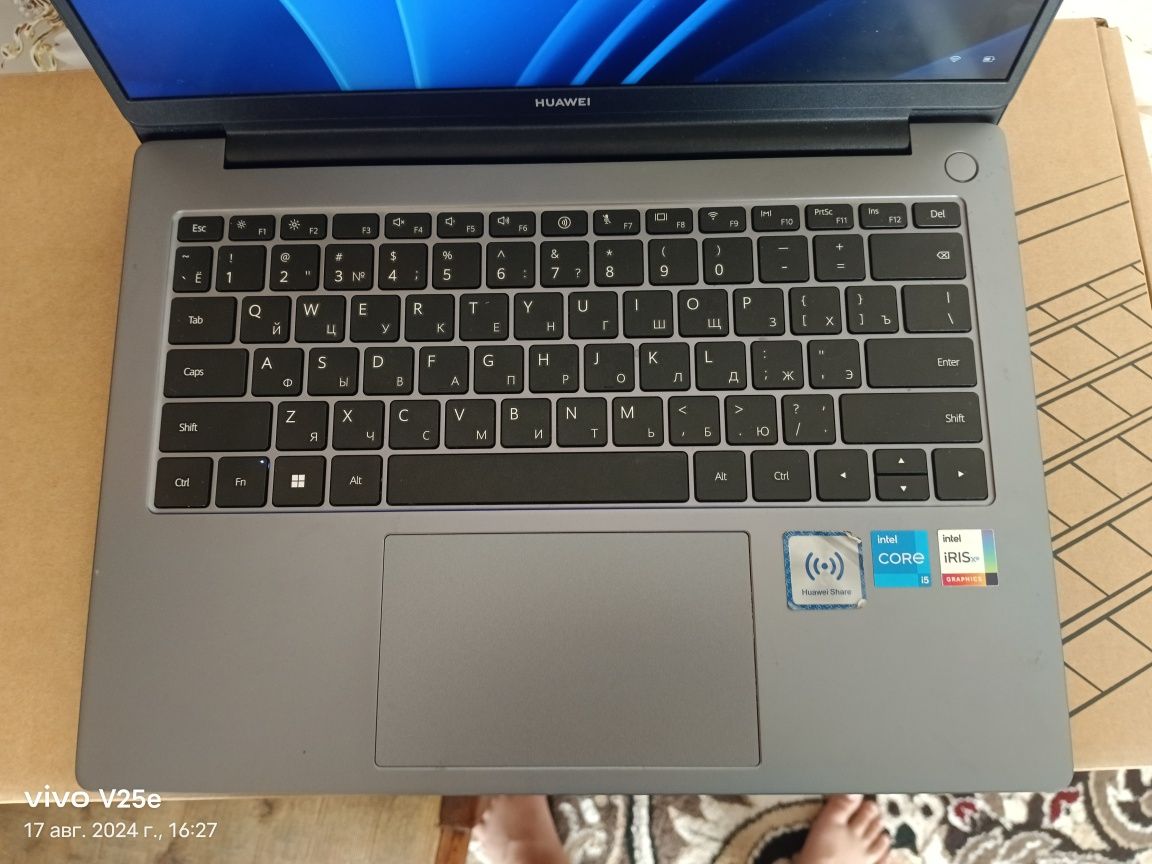 Noutbuk Huawei  D14