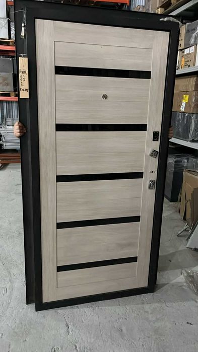 Уцененные двери входные. Производство Россия.