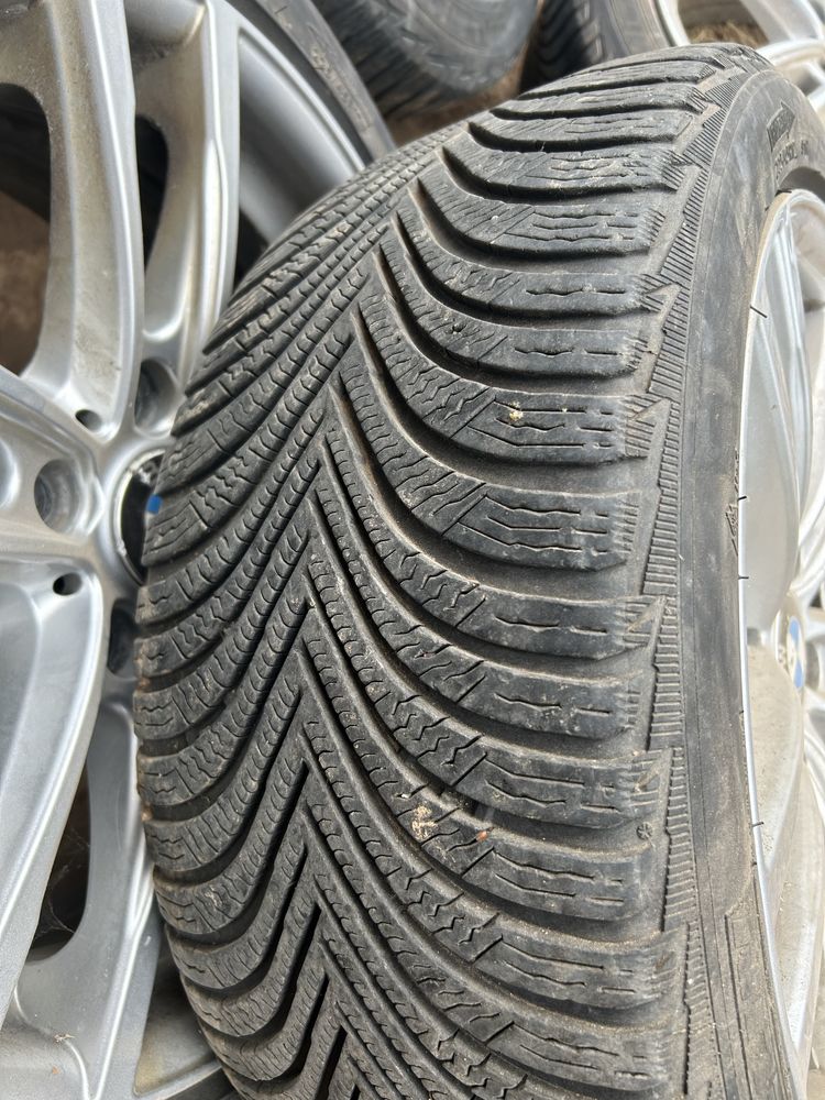 Джанти с зимни гуми BMW 5x120 17 цола БМВ мишелин 225/45 17