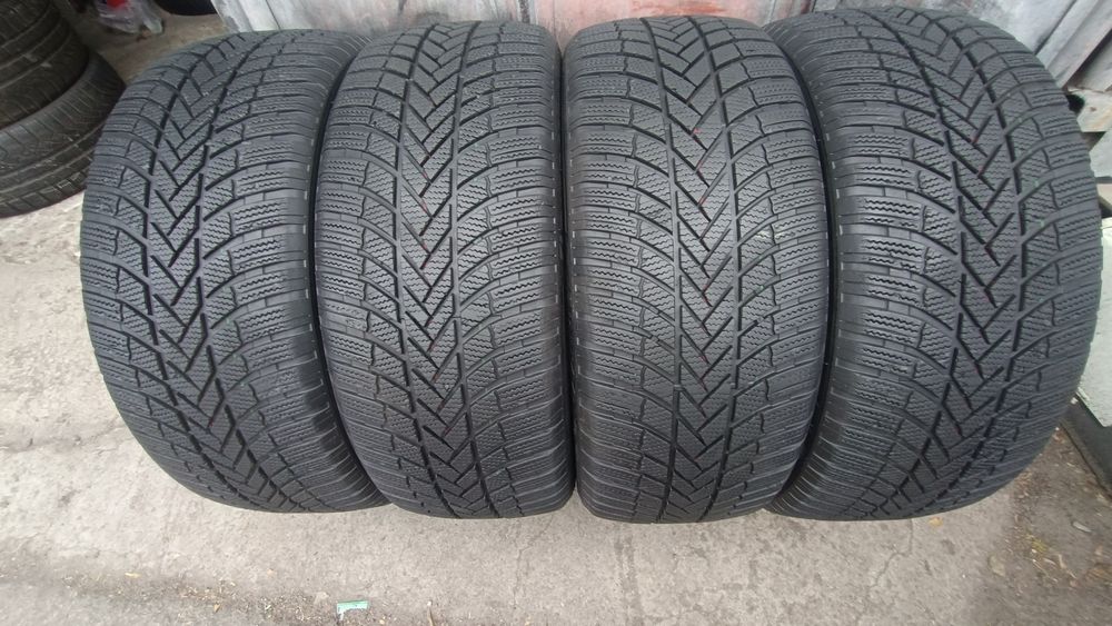 255/45/20 Bridgestone