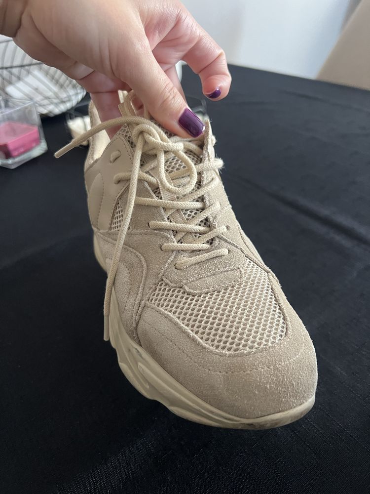 Steve Madden бежови сникърси
