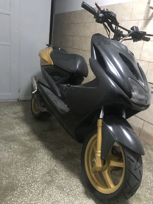 Scuter Yamaha Aerox 70