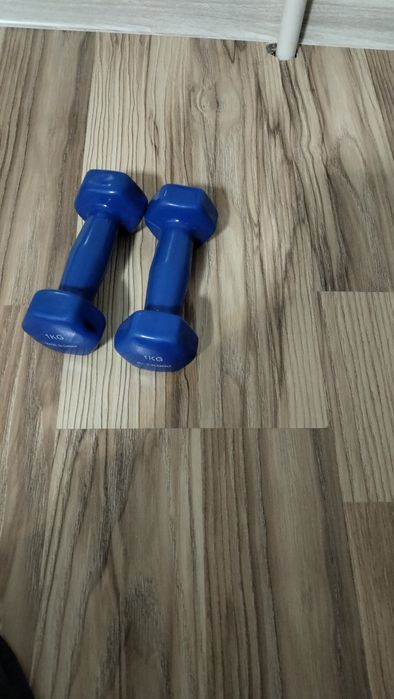гантель 1 кг 2штук