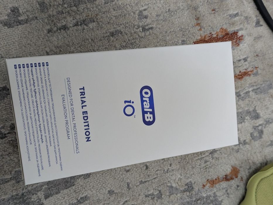 Periuta electrica Oral B io6