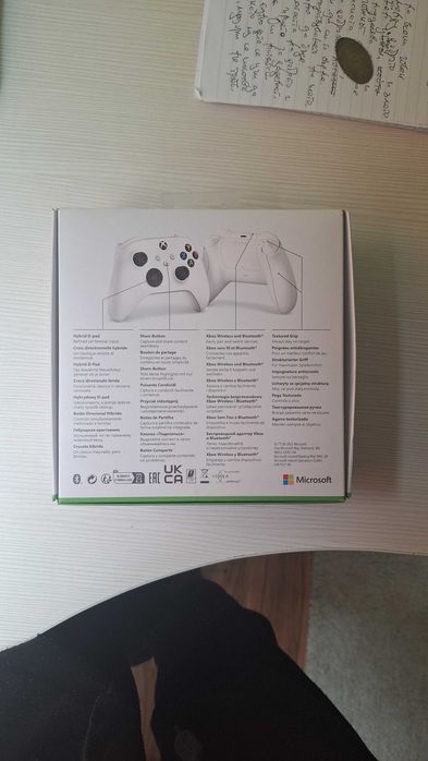 Безжичен XBOX controller със станция за зареждане