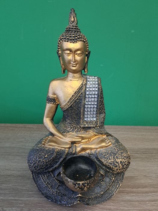 Statueta Budha suport lumanare