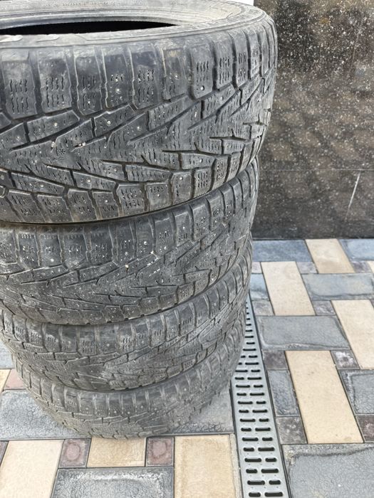 Хорошый састаяне. Размер 235/55/19
