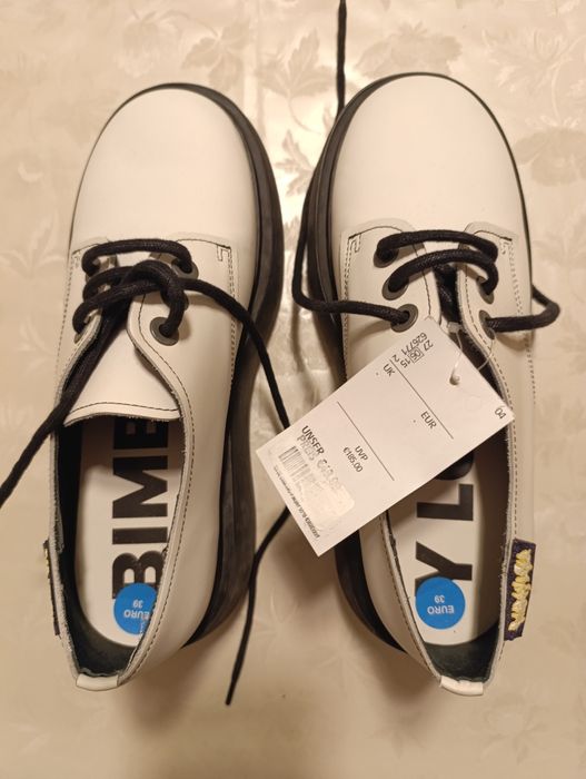 Обувки BIMBOYLOLA, бели