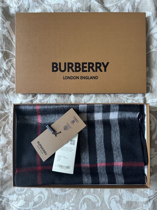 Fular Burberry 100% Casmir Negru