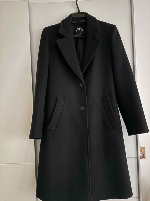 Елегантно черно палто ZARA – XS (става и за S)