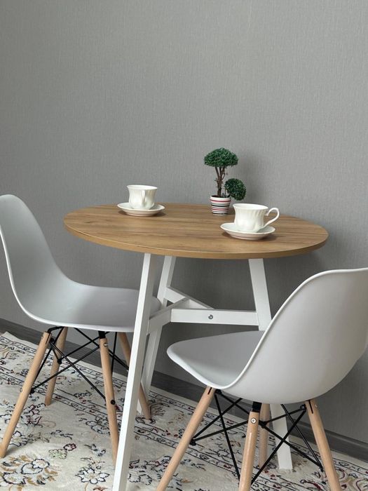 Стол и стулья в комплекте и по отдельности