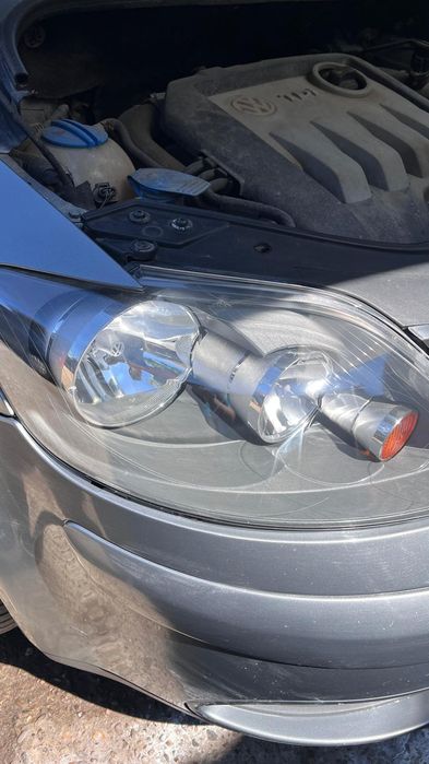 Polish faruri / detailing auto