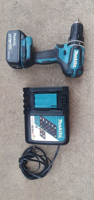 Masina de înșurubat Makita