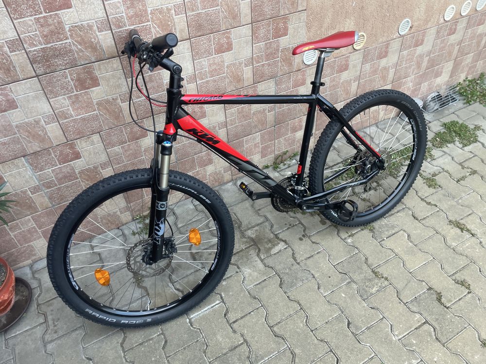 Bicicleta MTB"KTM"frane hidraulice Fox Air