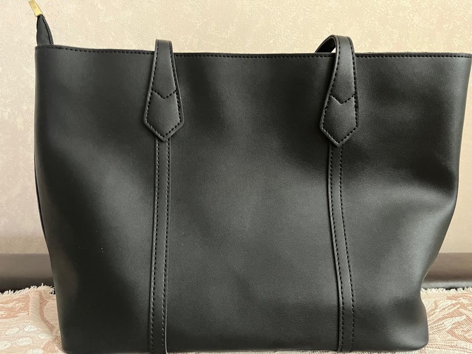 Продам женскую сумку