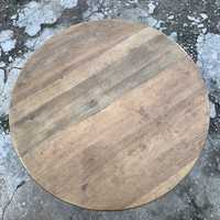 Masa din lemn masiv