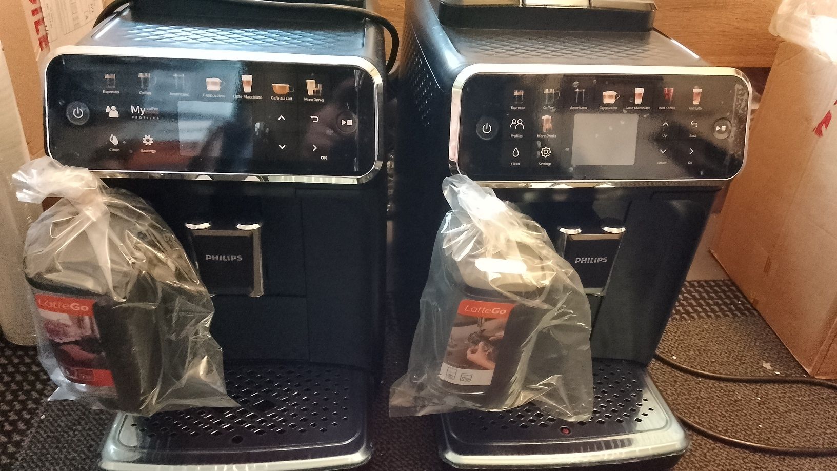 Espressor Philips seria 5500 IceCoffe