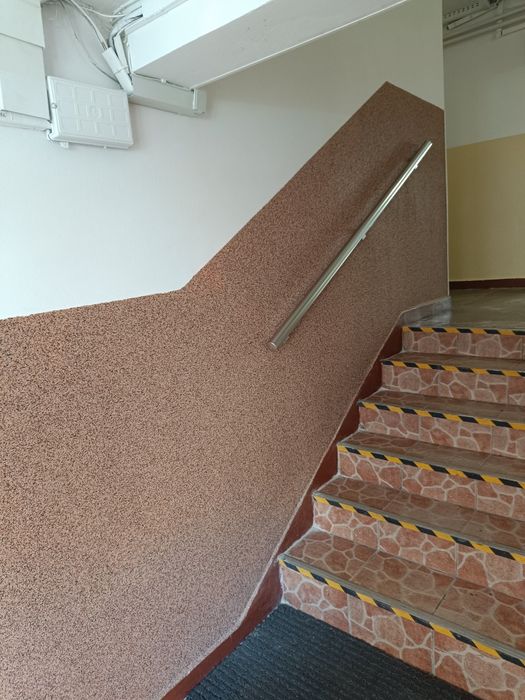 zugrav,zugraveli ap. Casa scarilor etc...