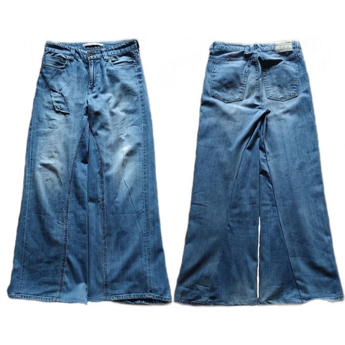 Светлые джинсовые штаны