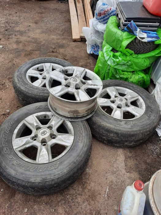 Резина с дисками от крузака