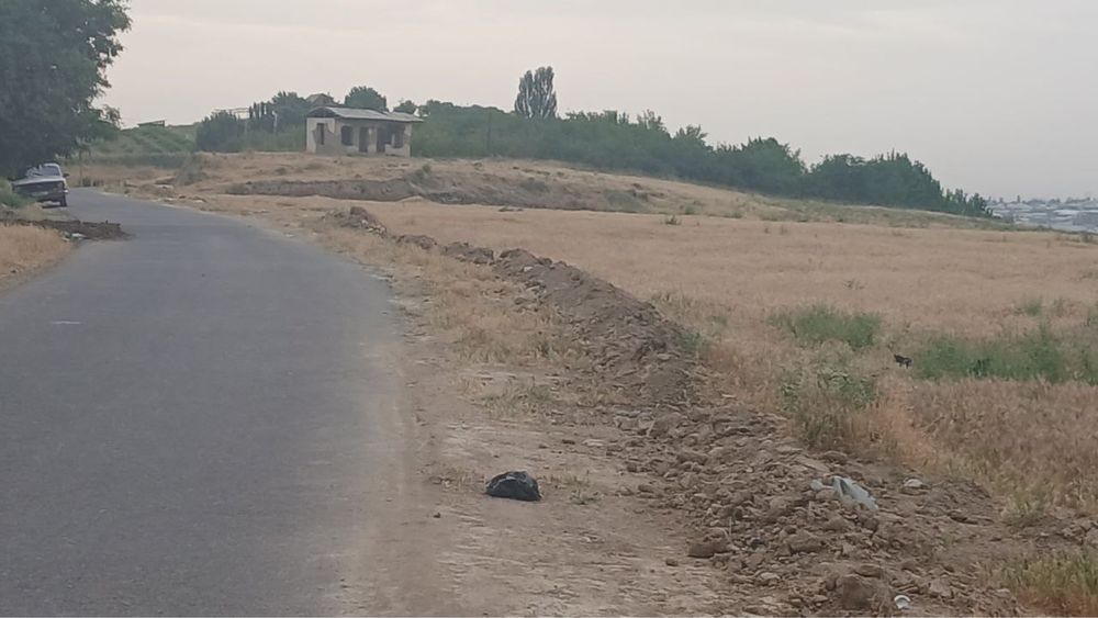 Yer sotiladi Parkent Tumanida 500 sotix
