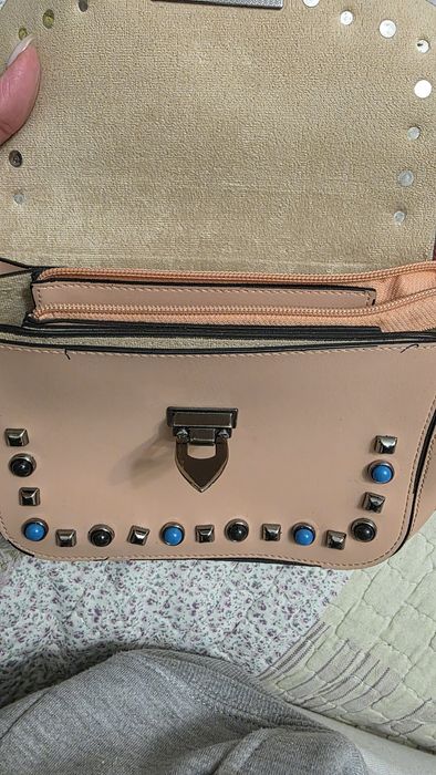 Чанти в много добро състояние