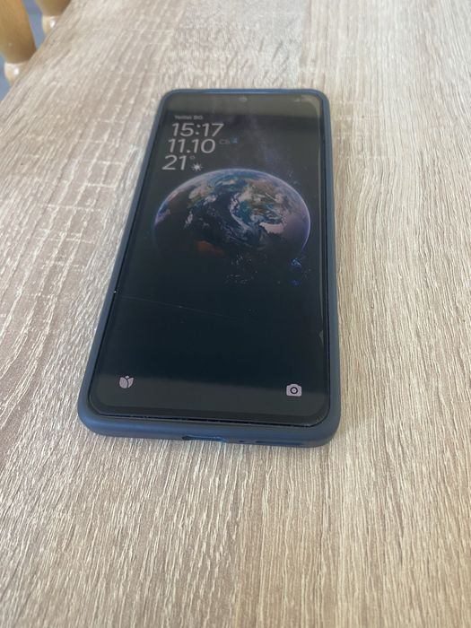 Телефон Redmi Note 13