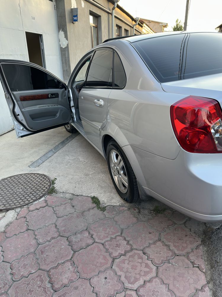 Lacetti 1,8 daewoo