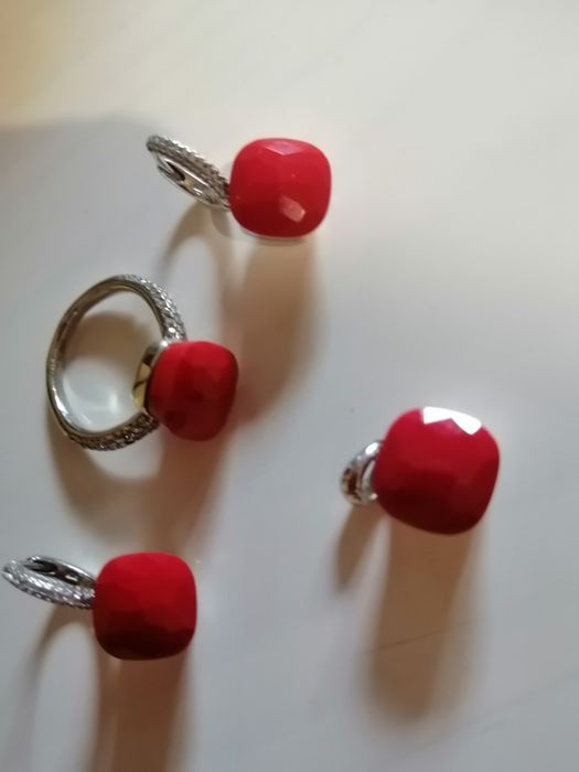 Set argint nou. Argint de calitate superioara