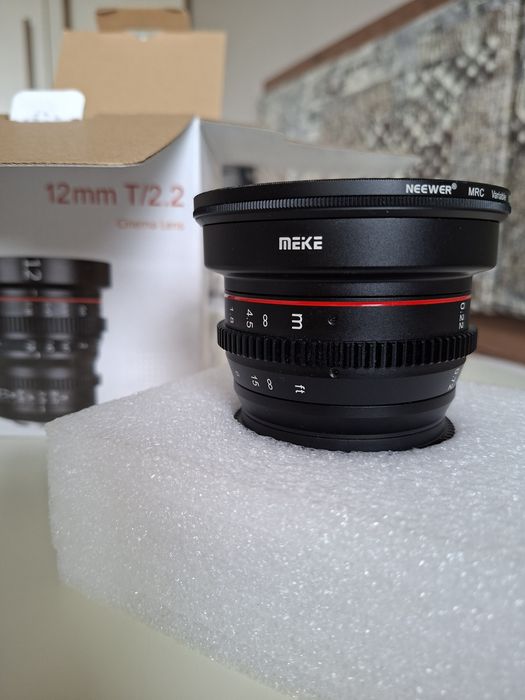 Кино обектив Meike 12mm T2.2 Cine за MFT
