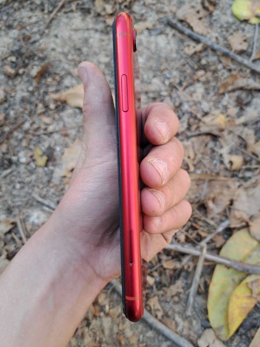 Iphone xr 128 79 yomkost