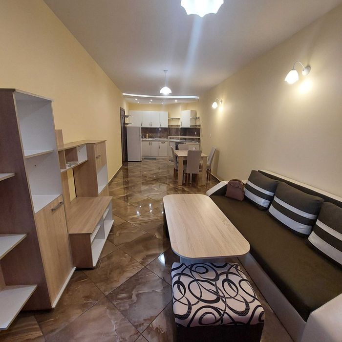 Дава се под наем Двустаен апартамент в София, Младост 4 - 79 кв.м за 700 € - Снимка #8