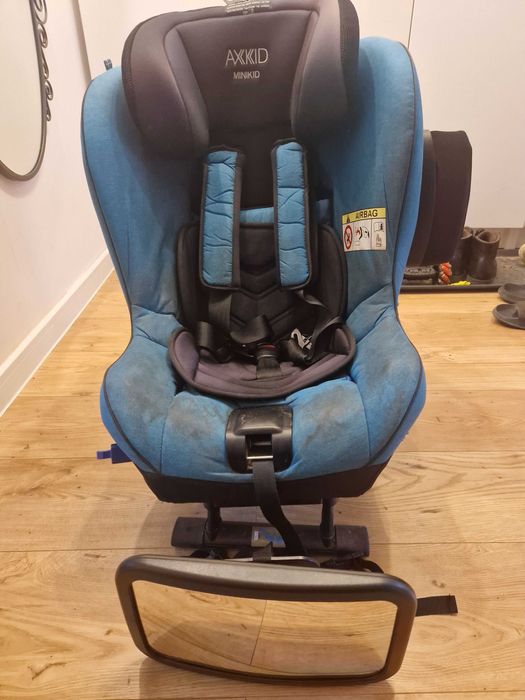 Vând scaun copil Axkid minikid + cadou oglinda