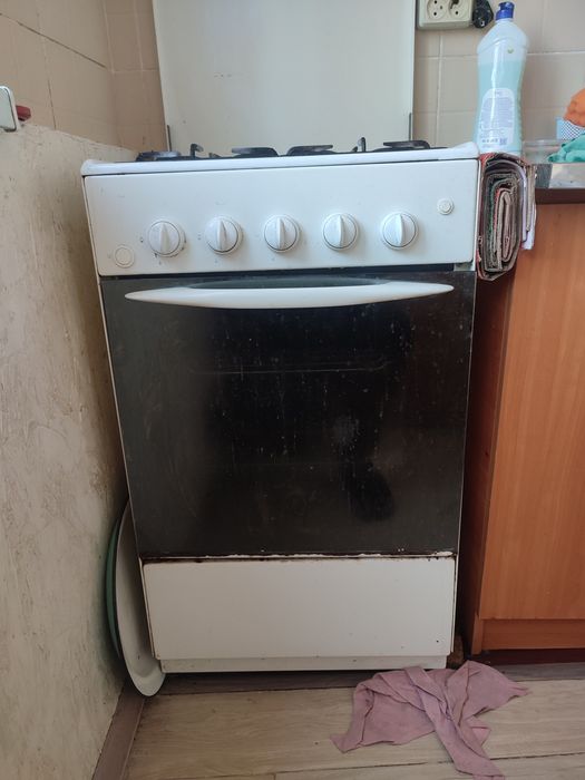 Газовая плита с печкой