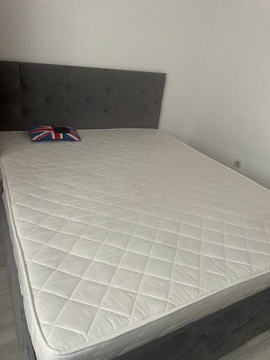 Vând apartament zona catanga Bloc j1 etaj 2!