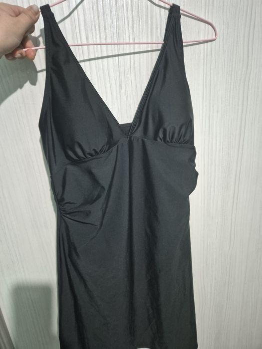 Продам  купальник