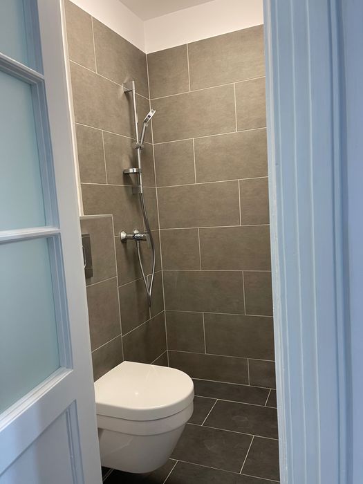 Ofer spre inchiriere   apartament de 3 camere Universitate