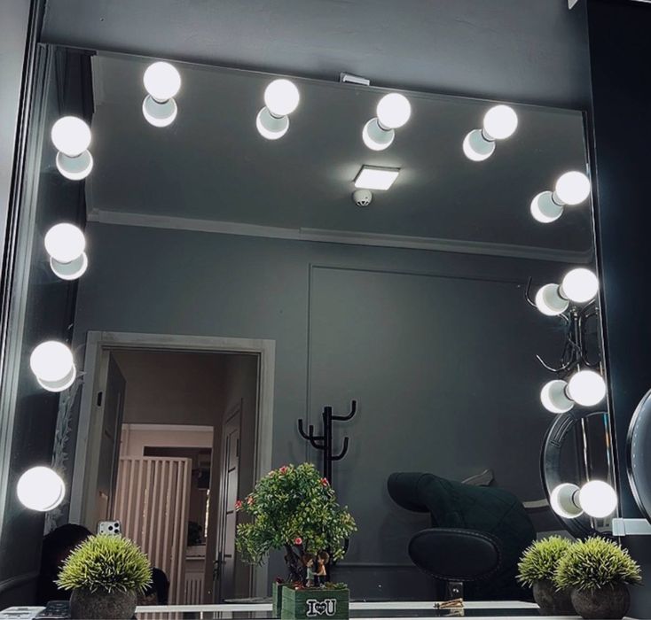 Мебель для салона красоты!