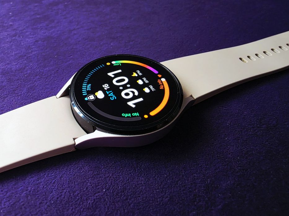 Samsung Galaxy Watch 4 pachet complet
