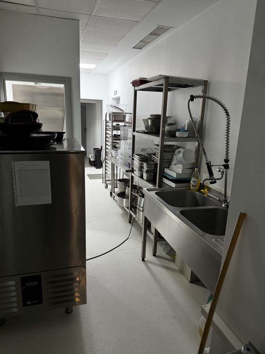 Preluare afacere bistro/bacanie