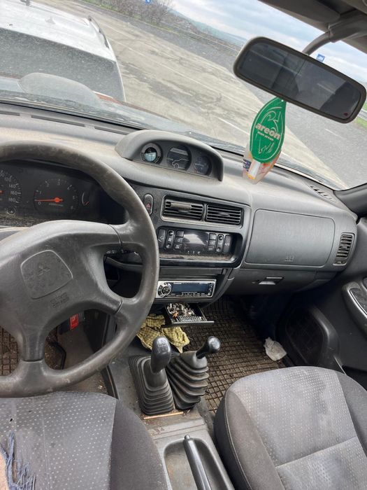 Dezmembrez Mitsubishi L200 piese Mitsubishi L200