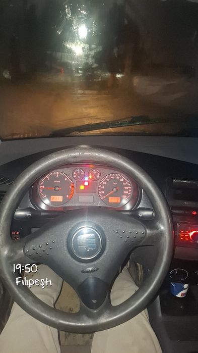 Seat ibiza 2800 lei,ușor negociabil.