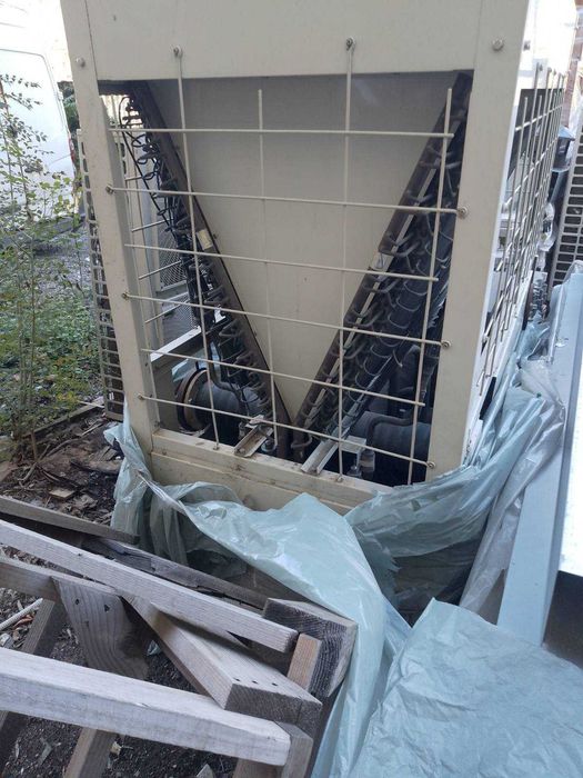 Продавам Чилър термопомпа въздух вода Midea R410