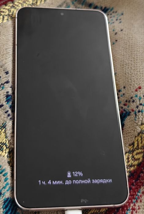 Продам смартфон Samsung galaxy s22