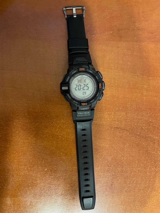 Ceas  Casio Pro Trek