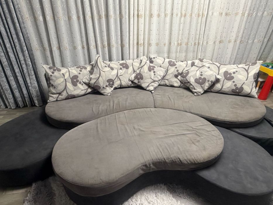 Colțar semilună in stare buna