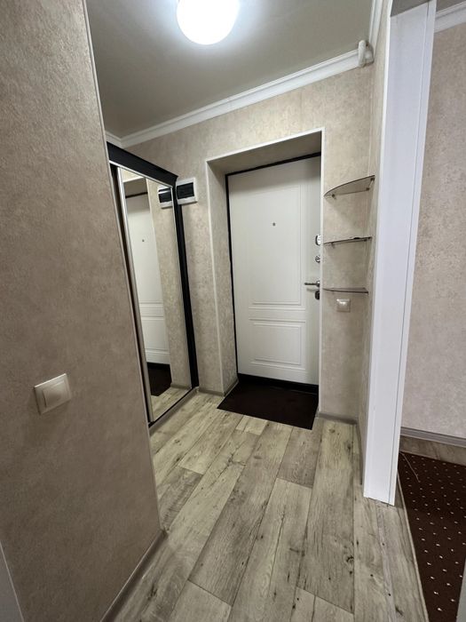 Сдам однокомнатную квартиру на длительный срок девушке!