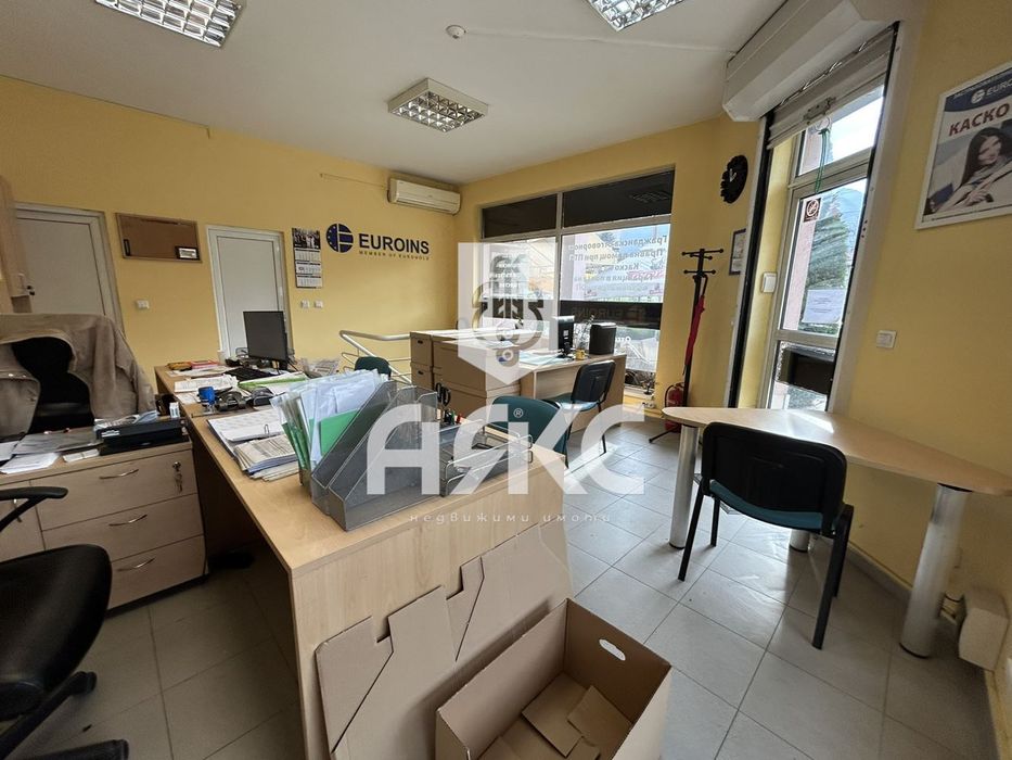 Офис под наем в кв. Павлово