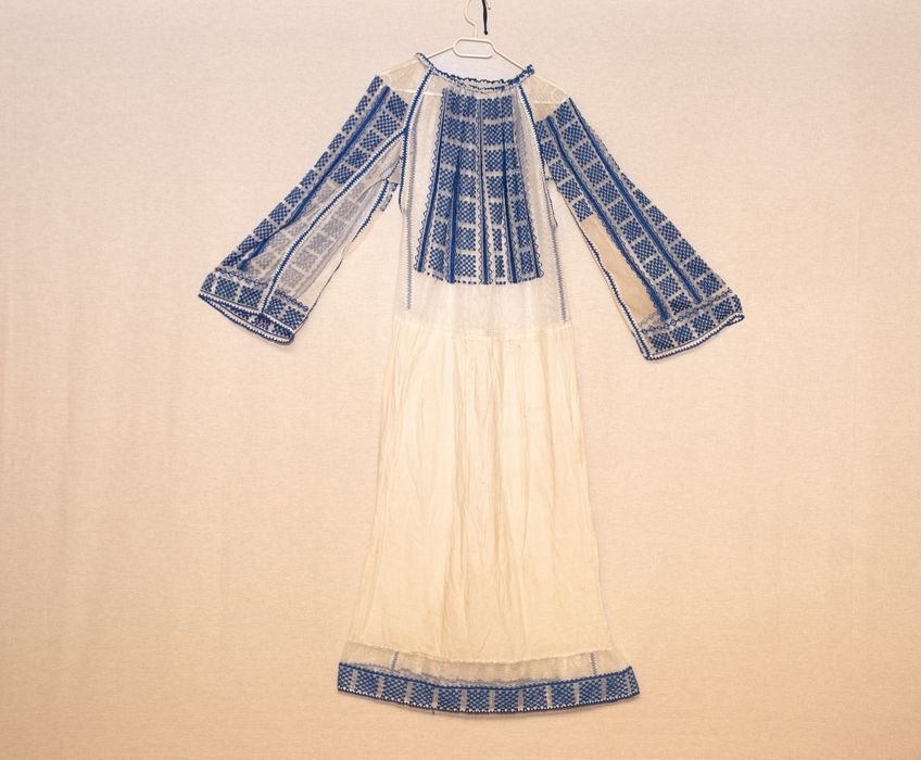 Cămașă rochie românească traditionala